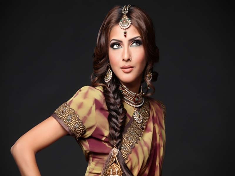 List of Indian Wedding Hairstyles for Women 5