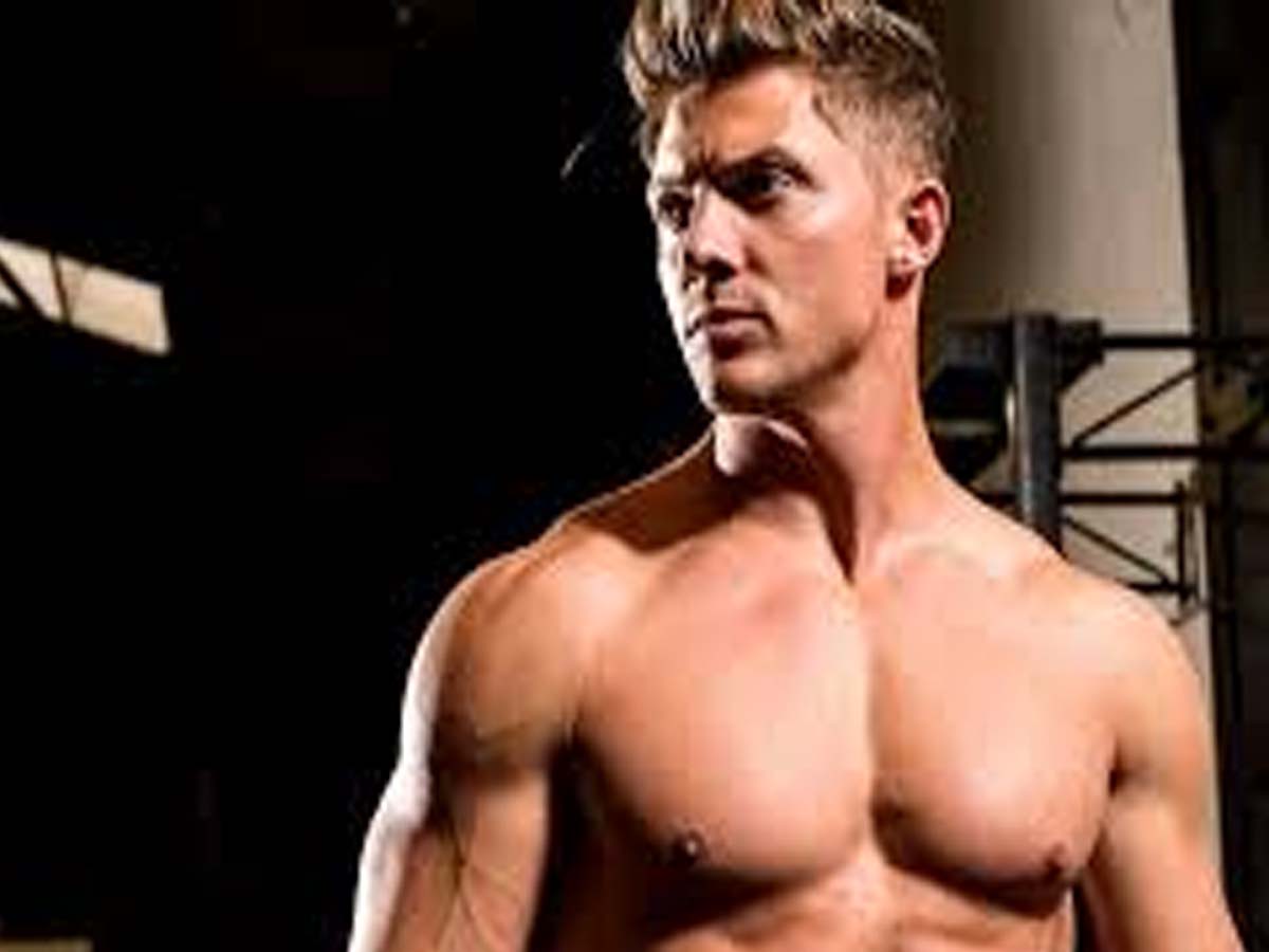 Chest Bigger Workout Tips by Steve Cook 2