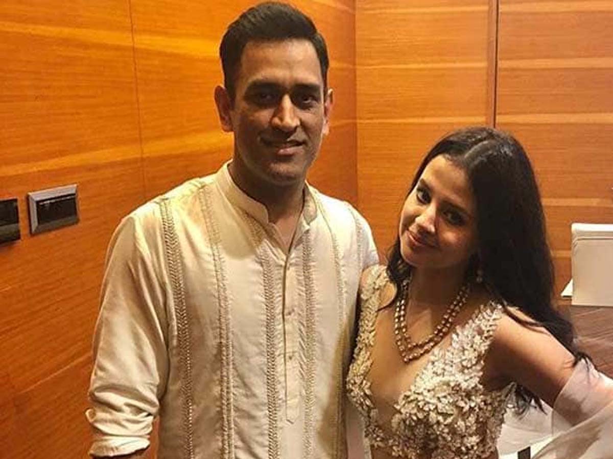 List of Indian Cricketers and their Beautiful Wives 8