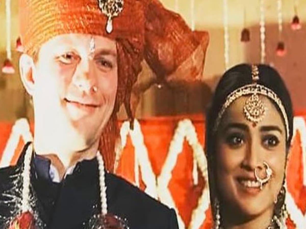Indian celebrities who married foreigners