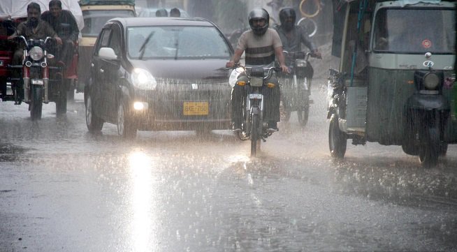 Heavy Rains in India - What is Good or Bad impact on your Health? 2