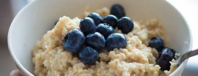 Fiber Rich Food Oats and Blueberry