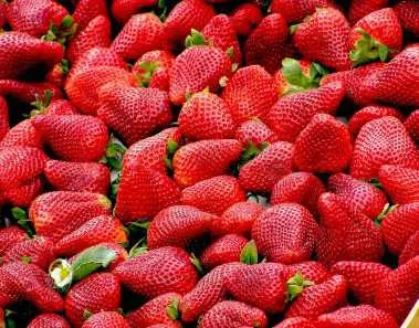 Top 6 Fruits to Lose Weight 1 Strawberries for weight loss