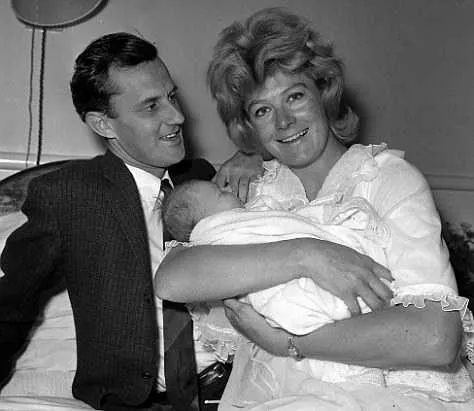 Famous People Who Died of AIDS 7 hollywood stars died of aids
