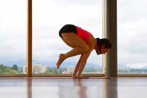 3-Step Core Prep for Crow Yoga Pose (Bakasana)