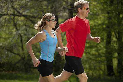 What Are the Benefits of Rowing Vs. Running?