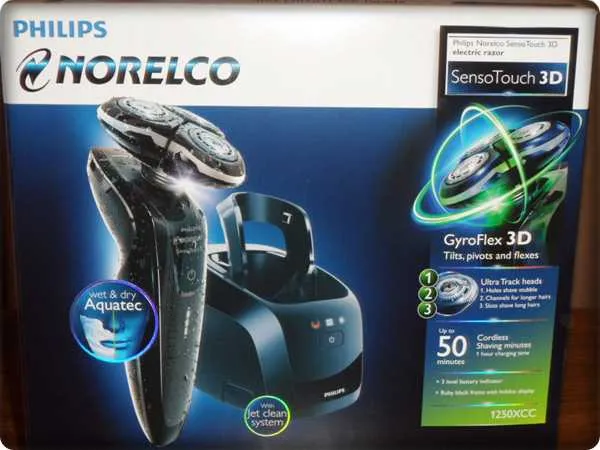 Top 10 Wet and Dry Shaver 2 Philips Norelco 1280X/42 Senso Touch 3D