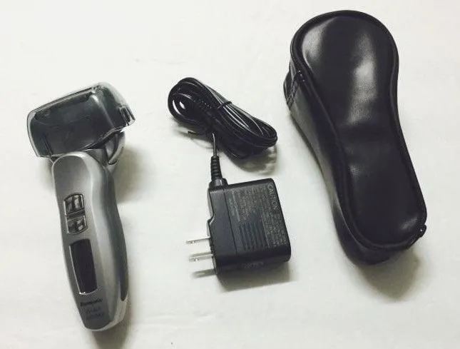 Top 10 Electric Head Shavers Review 3 Panasonic ES-LA63-S Electric Head Shavers