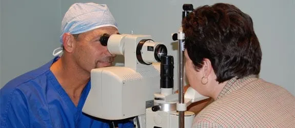 Lasik Risks : A Straight Answer