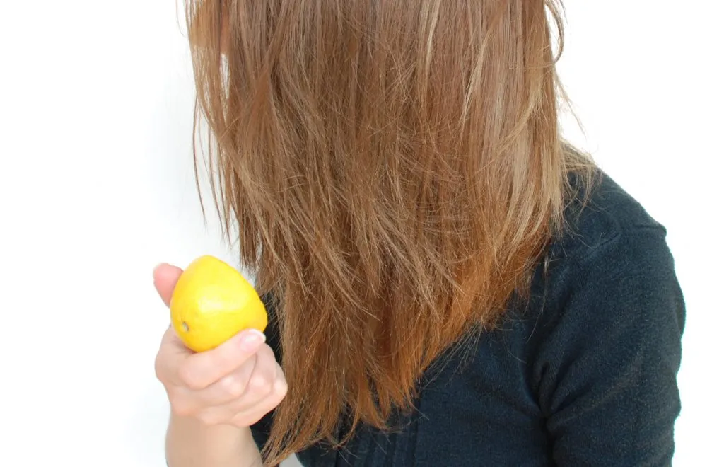 Easy Home Remedies to Prevent Hairfall and Dandruff 5 benefits of lemon