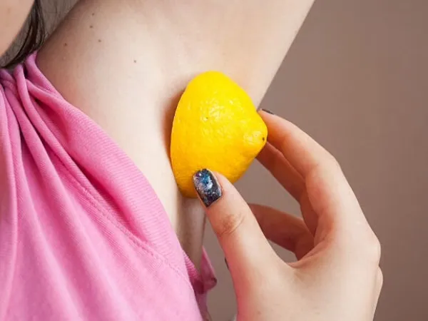 lemon on armpit lemon on armpit