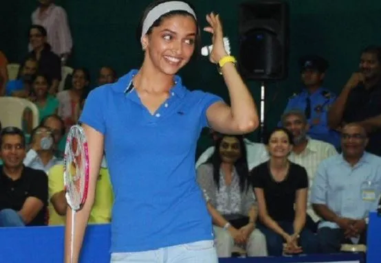 Deepika No Makeup Look at Event