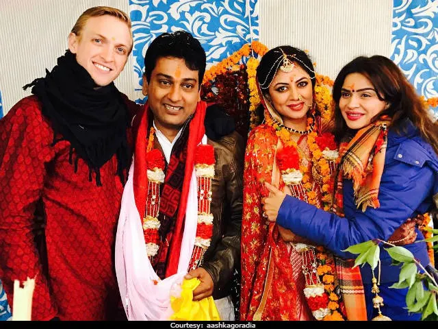 List of Indian Celebrities Who Got Married in 2017 - 2019 32 Kavita Kaushik & Ronnit Biswas Wedding 2017