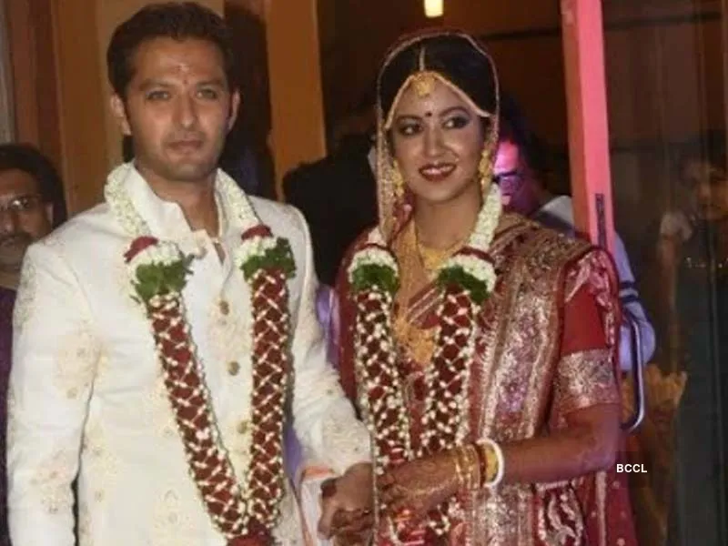 List of Indian Celebrities Who Got Married in 2017 - 2019 27 Ishita Dutta & Vatsal Seth Wedding 2017