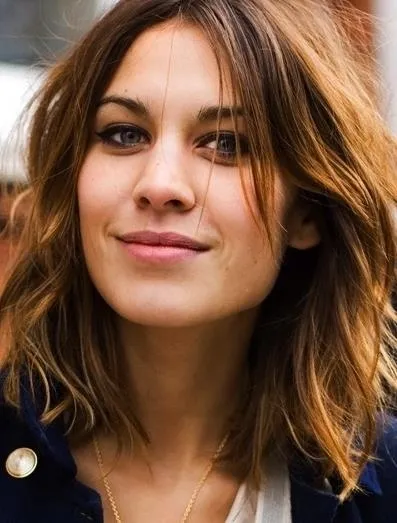 Unique Types of Hairstyles For Girls With Medium Hair 3 BedHead Waves Hairstyles for Girls with Medium Hair