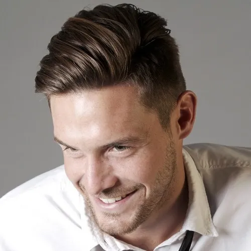 A smiling man showing his Medium CombOver hairstyle A smiling man showing his Medium CombOver hairstyle - Hairstyle for Men 2018