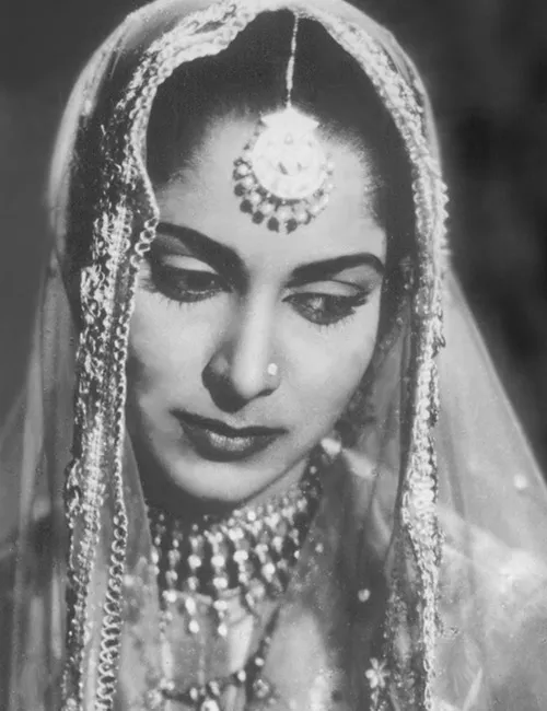 Waheeda Rehman Most Beautiful Bollywood Actress