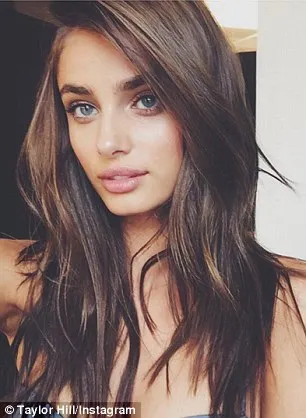 Woman in tube dress and Ruffled Pixie hairstyle Woman in tube dress and Ruffled Pixie hairstyle - hairstyles cut for long hair