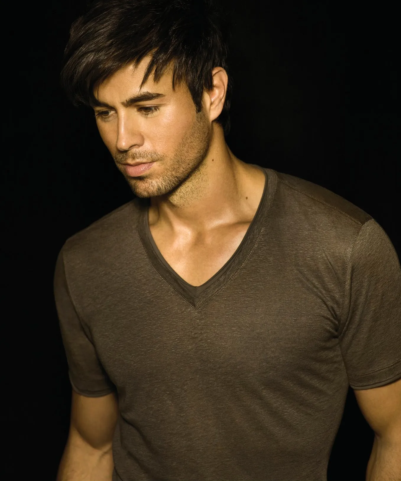 30 Most Handsome Men (Who Never Get Old) in the World 6 Enrique Iglesias Most Handsome Men 2018