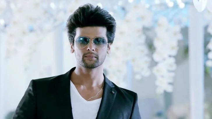 Kaushal Tandon in black coat and white t-shirt with goggles Kaushal Tandon in black coat and white t-shirt with goggles - Most Handsome Indian TV Actors
