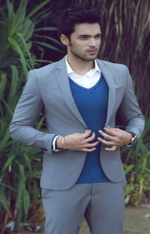 Parth Samthaan in grey suit with blue inner Parth Samthaan in grey suit with blue inner - Most Handsome Indian TV Actors