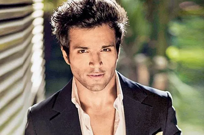 Rithvik Dhanjani in blue coat and white shirt Rithvik Dhanjani in blue coat and white shirt - Most Handsome Indian TV Actors