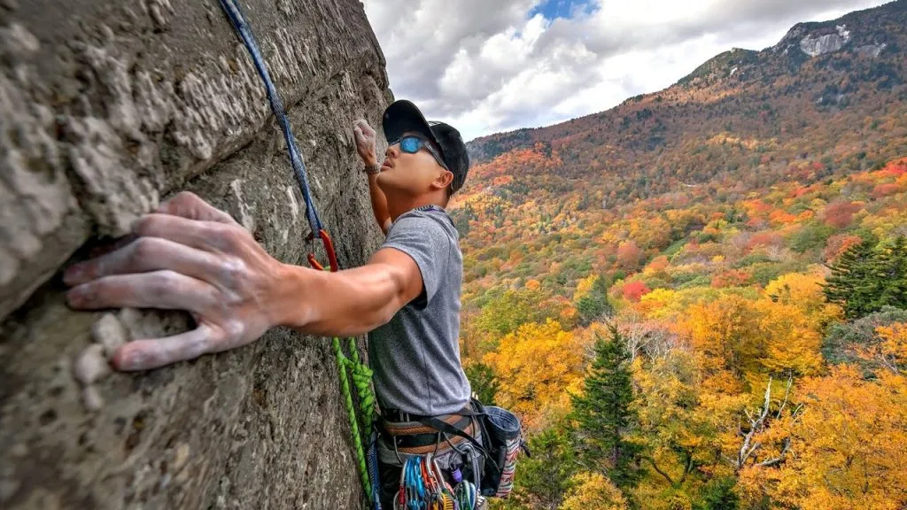 10 Exercises That Burn More Fat Than Running 8 Rock Climbing-best exercise to burn fat and lose weight