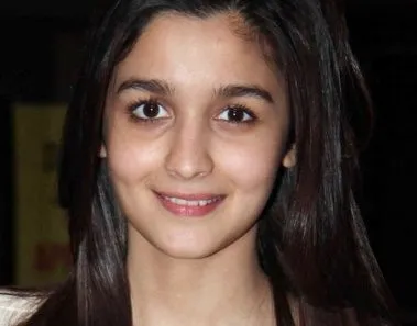 1726_CAUGHT-10-Pictures-Of-Alia-Bhatt-Without-Makeup.jpg