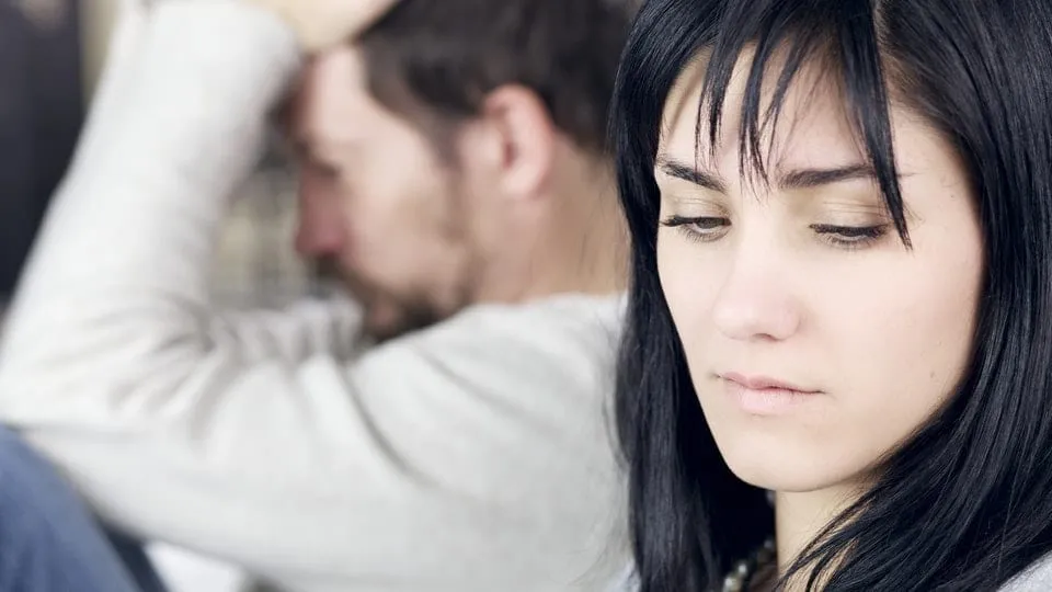 Warning Signs That Your Husband Is Having An Extra-Marital Affair