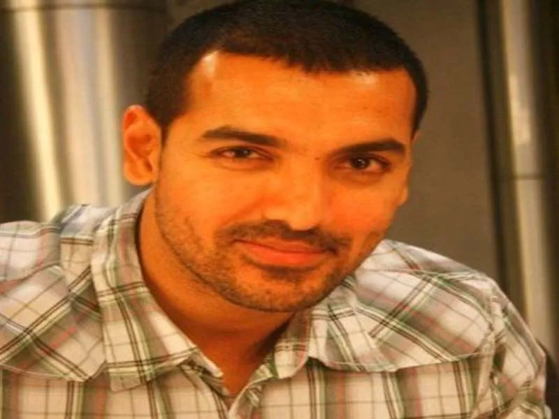 John Abraham - Actors without makeup John Abraham - Actors without makeup
