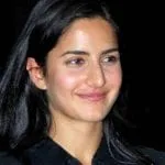 Popular Bollywood Celebrities Without Makeup 1