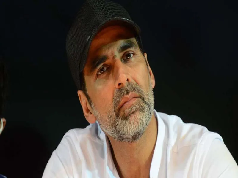 Akshay Kumar - Actors without makeup Akshay Kumar - Actors without makeup