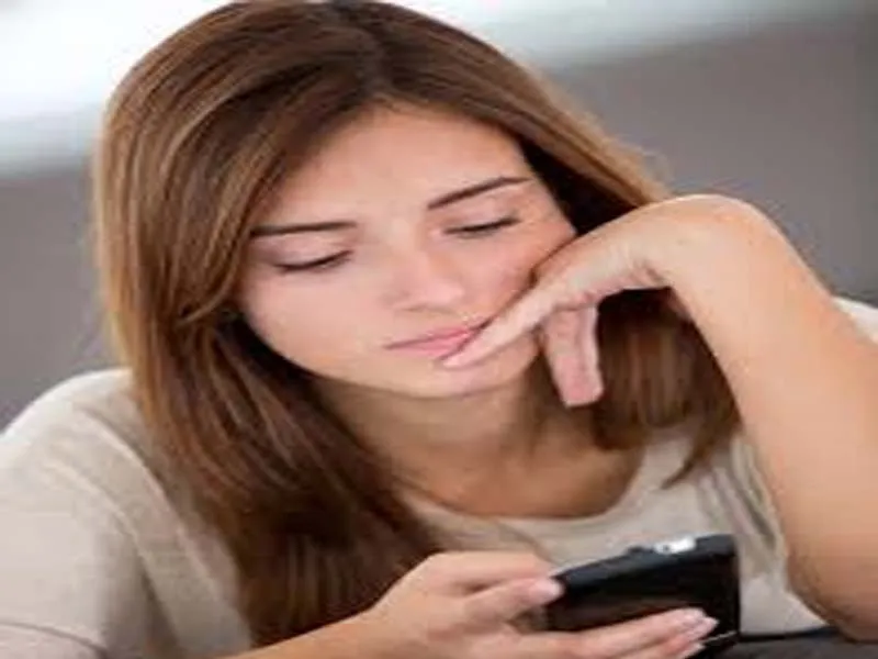 Signs if he likes you Signs if he likes you