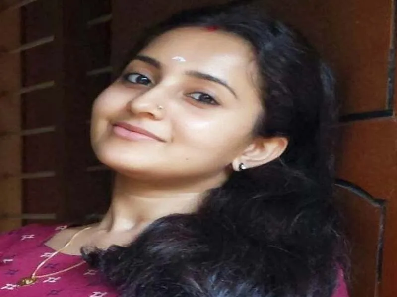 Bhama- Malayalam actresses without makeup Bhama- Malayalam actresses without makeup