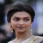 Bollywood Celebrity Best Hairstyles In Saree 2