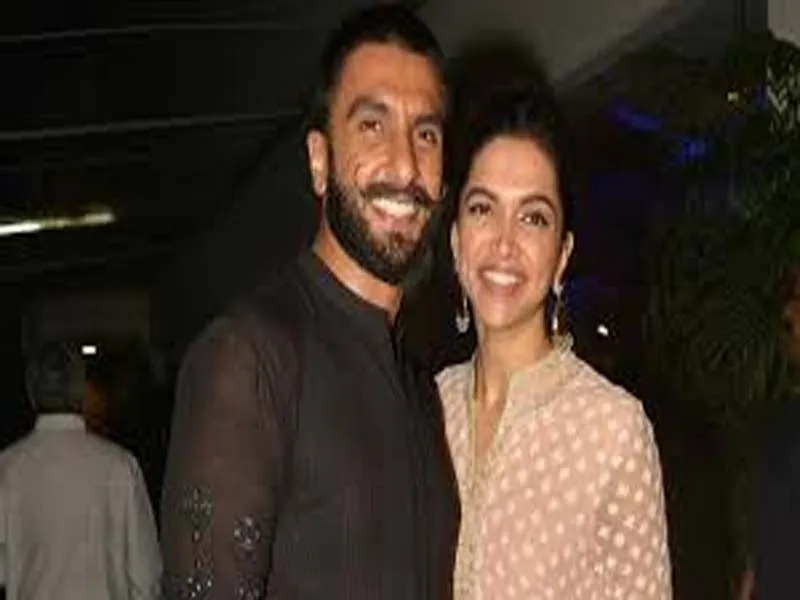 Learn To Keep Your Partner Happy From Deepika And Ranveer's Relationship 3