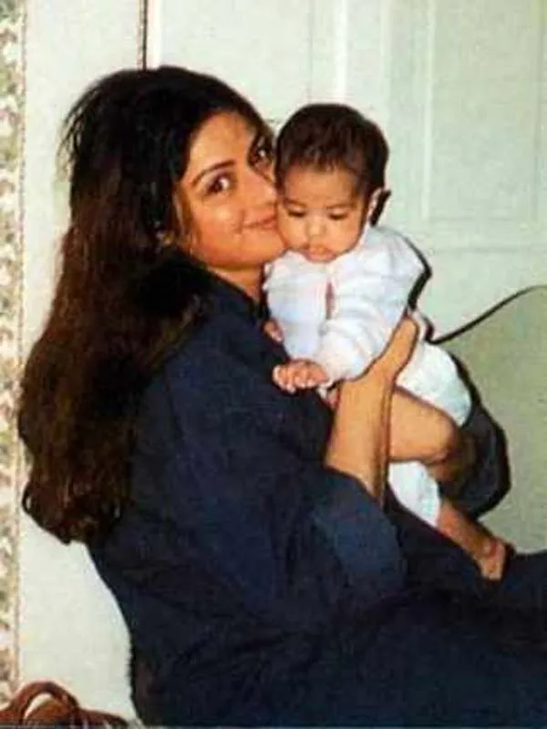 Sridevi Kapoor without makeup photos Sridevi Kapoor without makeup photos