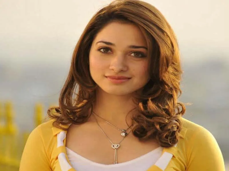 List of Simple Indian Hairstyles for Medium Hairs