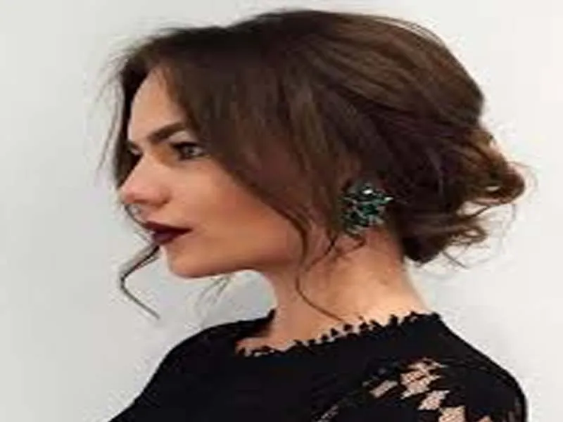 List of Simple Indian Hairstyles for Medium Hairs 6 List of Simple Indian Hairstyles for Medium Hairs 6