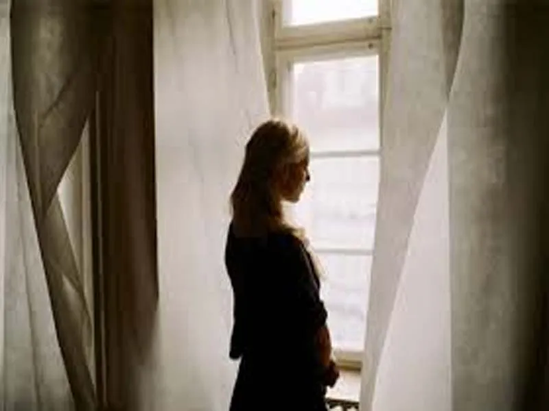 7 Signs If She Misses You after Breakup