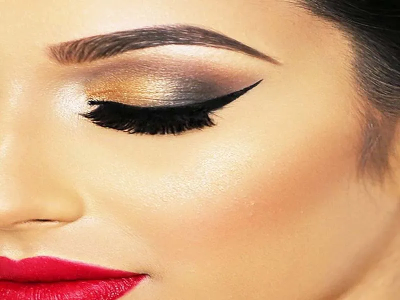 30 Bridal Eye Makeup Looks for 2019 5