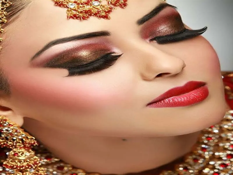 30 Bridal Eye Makeup Looks for 2019 6