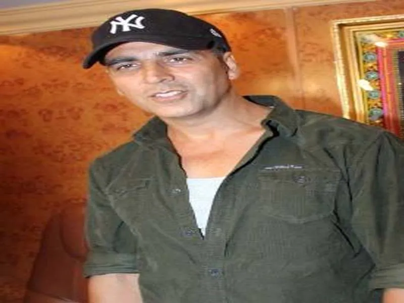 Akshay Kumar Photos without Makeup