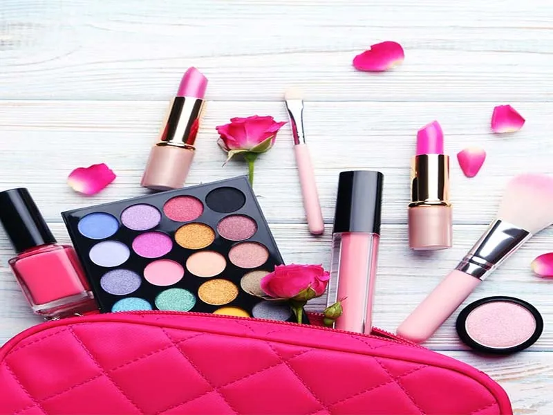 List Of Makeup Essentials, If Your Age Group Is 21 To 25
