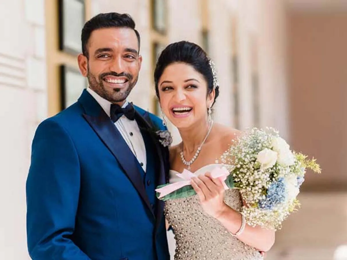 List of Indian Cricketers and their Beautiful Wives 1 Robin Uthhappa and Sheetal Gautam Uthhappa in their wedding outfit - indian cricketers wife