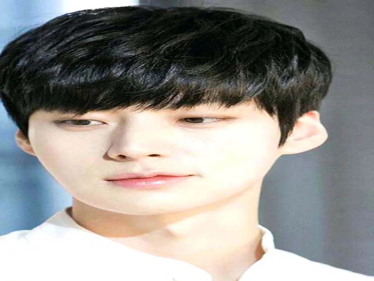 Top 20 Different Type of Hairstyles for Men 2020 29 Top 20 Different Type of Hairstyles for Men 2020 4