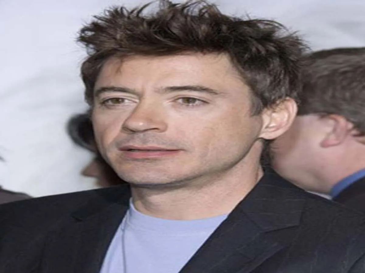 List of 21 Hollywood Celebrities without Makeup 15 List of 21 Hollywood Celebrities without Makeup 15