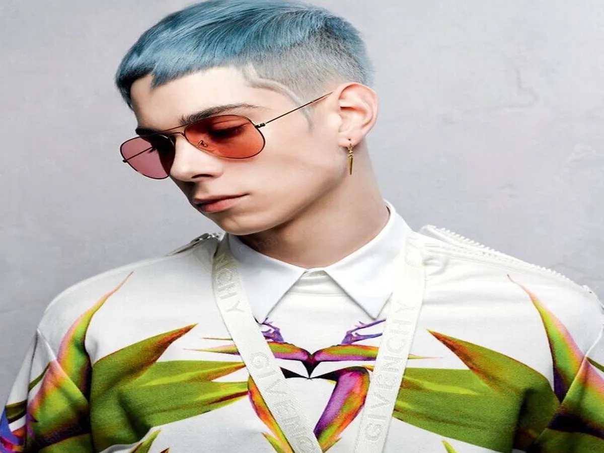 Men's Colored Hair- Latest Short Men's Hairstyles 2019 Men's Colored Hair- Latest Short Men's Hairstyles 2019