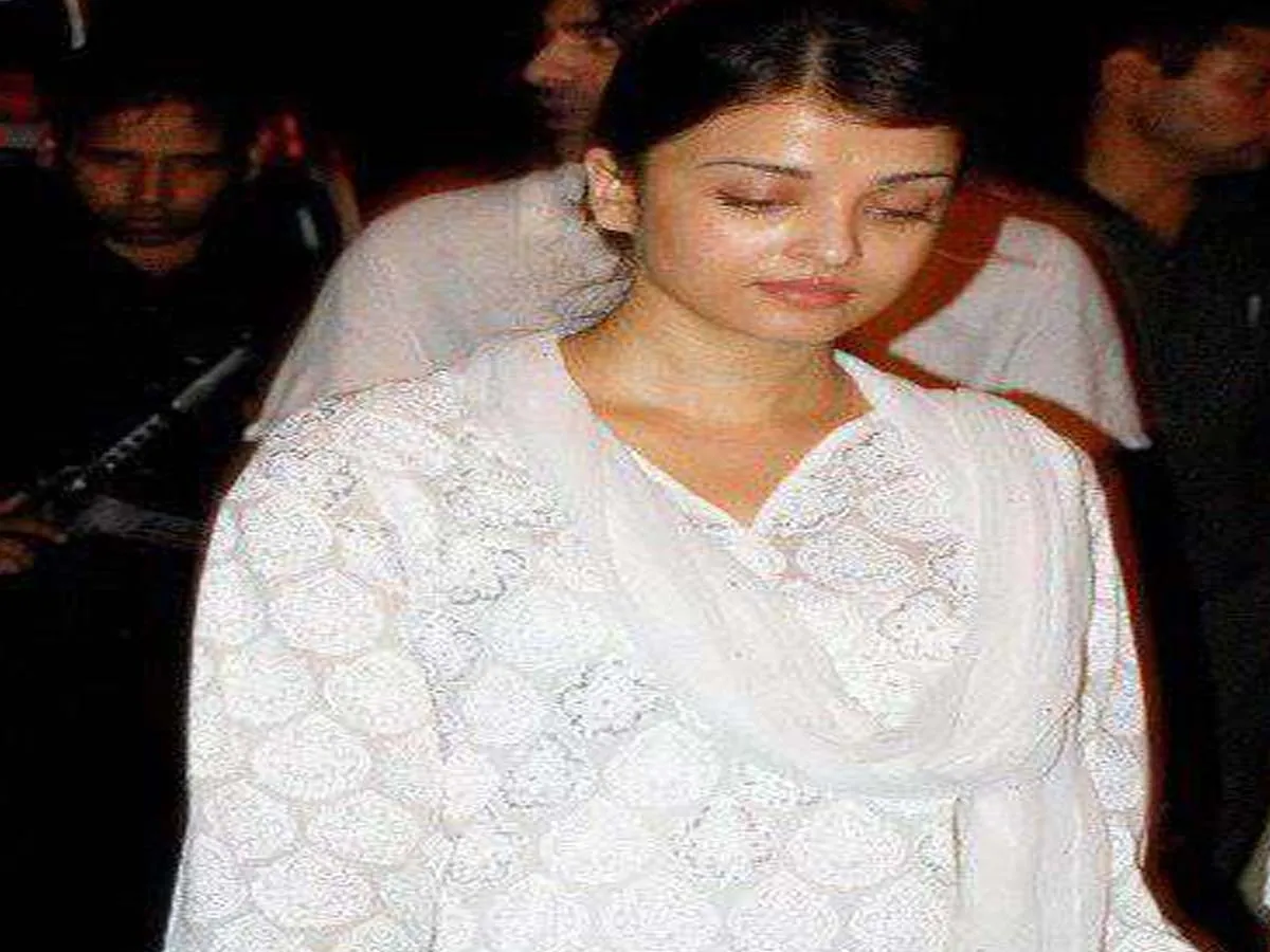 Aishwarya Rai No Makeup Photos Aishwarya Rai No Makeup Photos