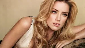 Amber Herd Most Beautiful Women in the World Amber Herd Most Beautiful Women in the World